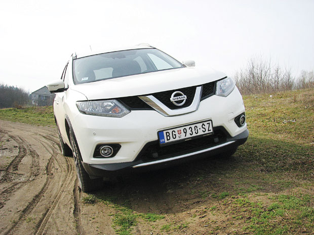 Нисан икс-трејл Зове у авантуре 